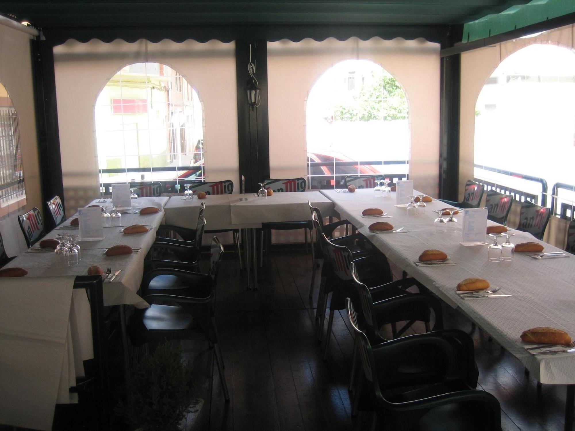 Hostal Restaurante La Trucha Бенавенте Экстерьер фото