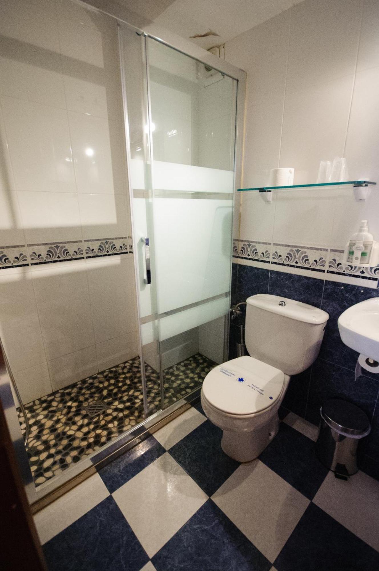 Hostal Restaurante La Trucha Бенавенте Номер фото