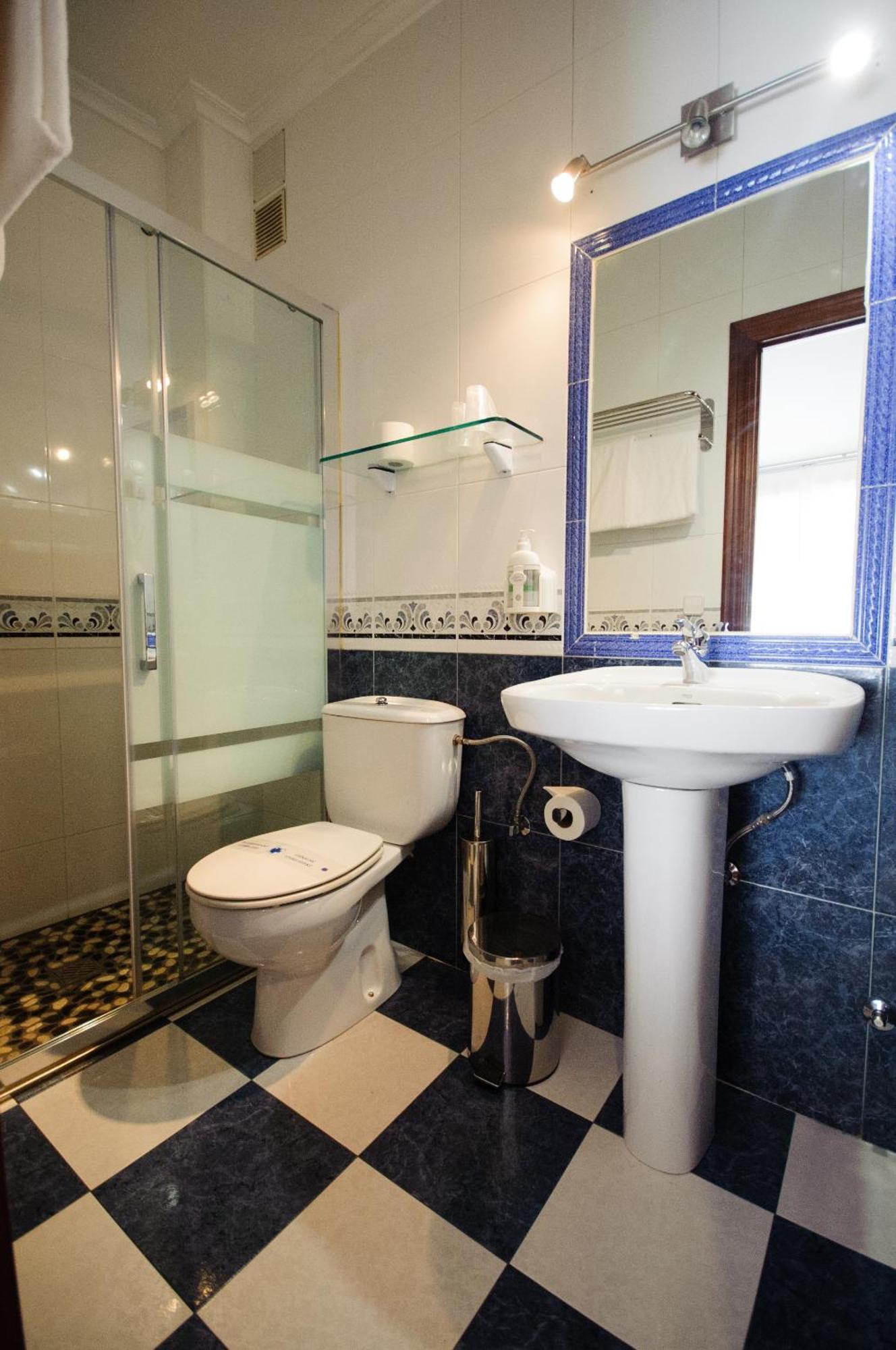 Hostal Restaurante La Trucha Бенавенте Номер фото